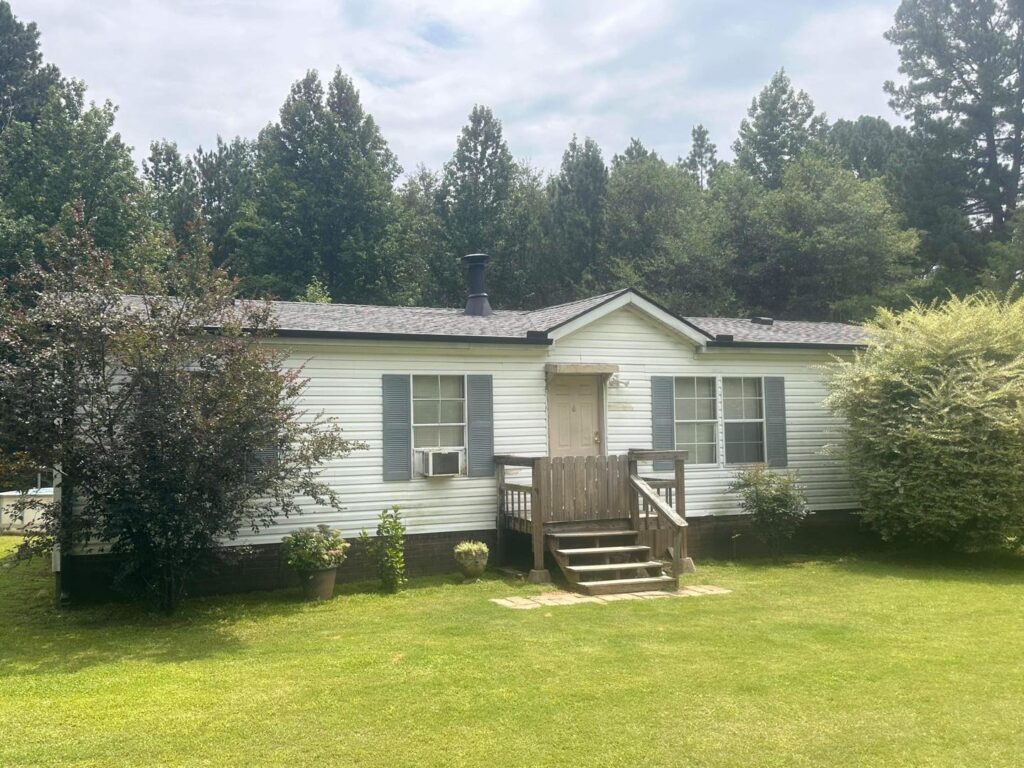 Residential roof replacement completed on single story home by J Cole Roofing & Construction in Central Arkansas